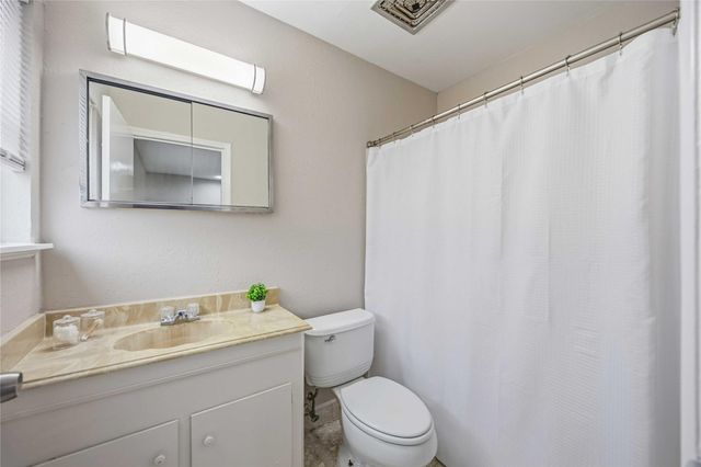 11607 Chimney Rock Road C, Houston, TX 77035