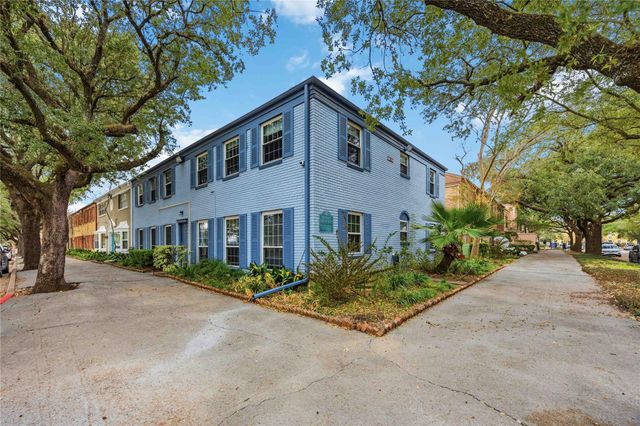 11607 Chimney Rock Road C, Houston, TX 77035