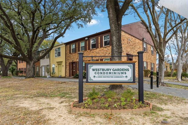 11607 Chimney Rock Road C, Houston, TX 77035