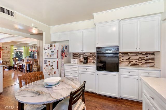 7712 Alcove Avenue, North Hollywood, CA 91605