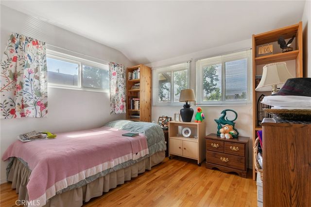 7712 Alcove Avenue, North Hollywood, CA 91605