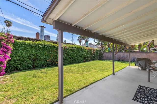 7712 Alcove Avenue, North Hollywood, CA 91605