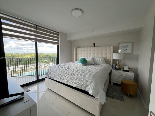 5252 NW 85th Ave 602, Doral, FL 33166