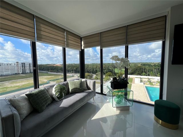 5252 NW 85th Ave 602, Doral, FL 33166