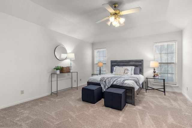 120 Briar Ridge Drive, Hewitt, TX 76643