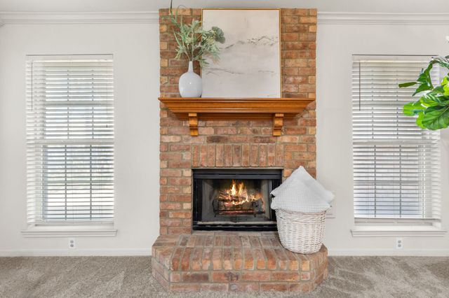 120 Briar Ridge Drive, Hewitt, TX 76643