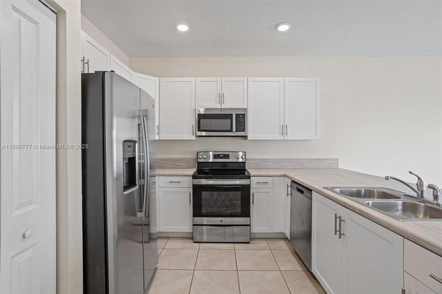 3411 W 112th Ter, Hialeah, FL 33018