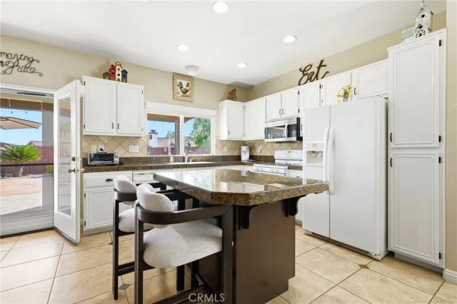 22209 Blondon Court, Wildomar, CA 92595