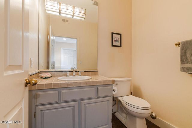 5200 White Oak Avenue 30, Encino, CA 91316