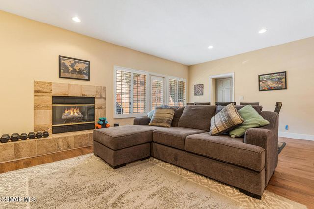 5200 White Oak Avenue 30, Encino, CA 91316