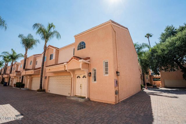 5200 White Oak Avenue 30, Encino, CA 91316