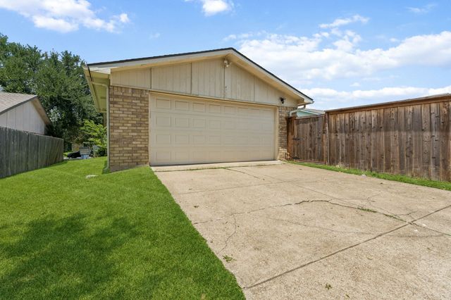 4720 Jennings Drive, The Colony, TX 75056