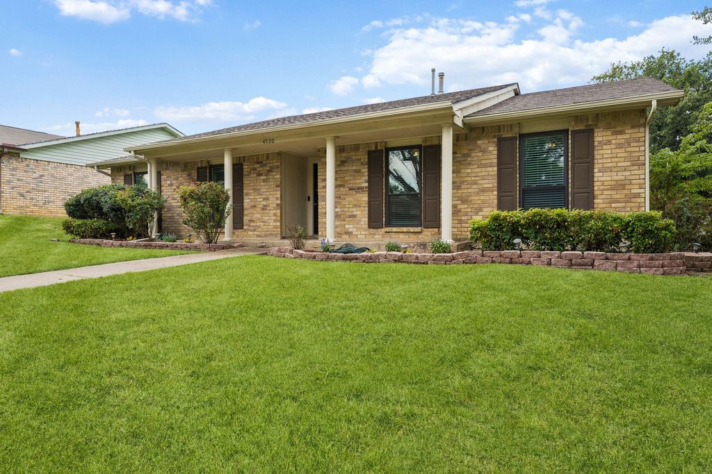 4720 Jennings Drive, The Colony, TX 75056