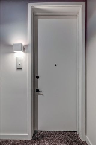 800 Embassy DR 117, Austin, TX 78702