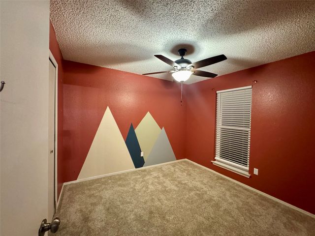 5665 Whitley Road, Haltom City, TX 76148