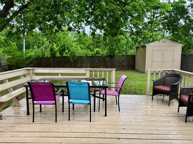 5665 Whitley Road, Haltom City, TX 76148