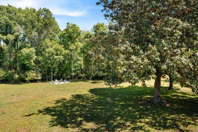 613 Oakwood Ter, Mount Juliet, TN 37122