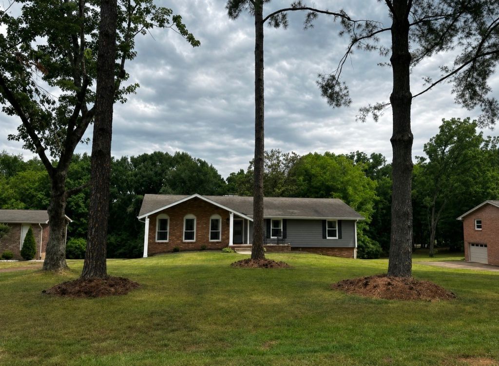 613 Oakwood Ter, Mount Juliet, TN 37122