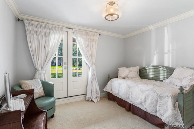 6423 Lawnridge Dr, Central, LA 70818