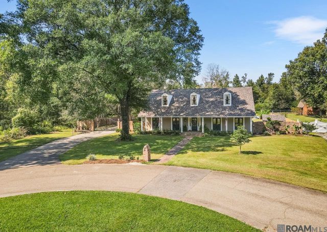 6423 Lawnridge Dr, Central, LA 70818