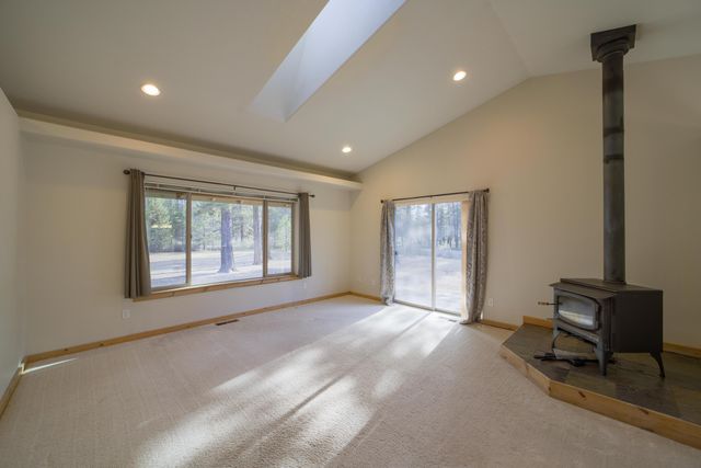 327 Chapman Street, Gilchrist, OR 97737