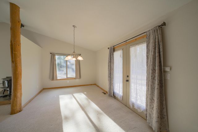 327 Chapman Street, Gilchrist, OR 97737