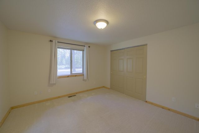 327 Chapman Street, Gilchrist, OR 97737