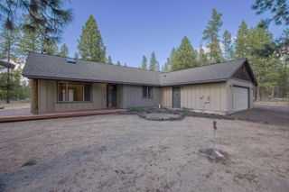 327 Chapman Street, Gilchrist, OR 97737