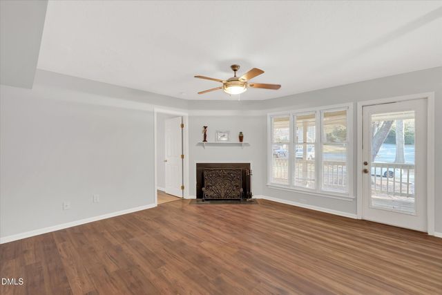 2811 Edridge Court 202, Raleigh, NC 27612