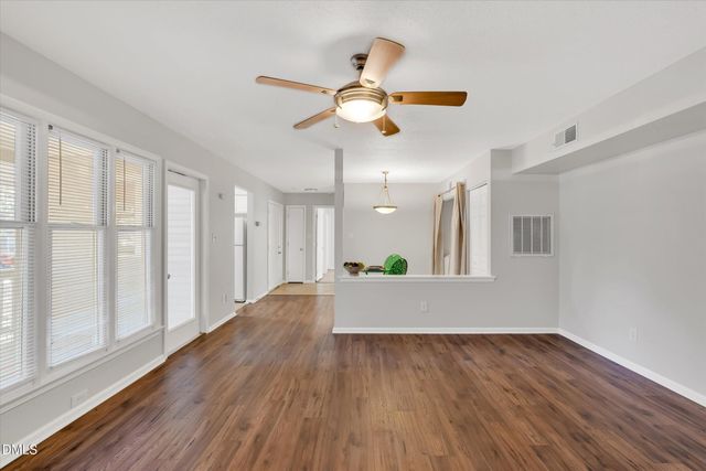 2811 Edridge Court 202, Raleigh, NC 27612