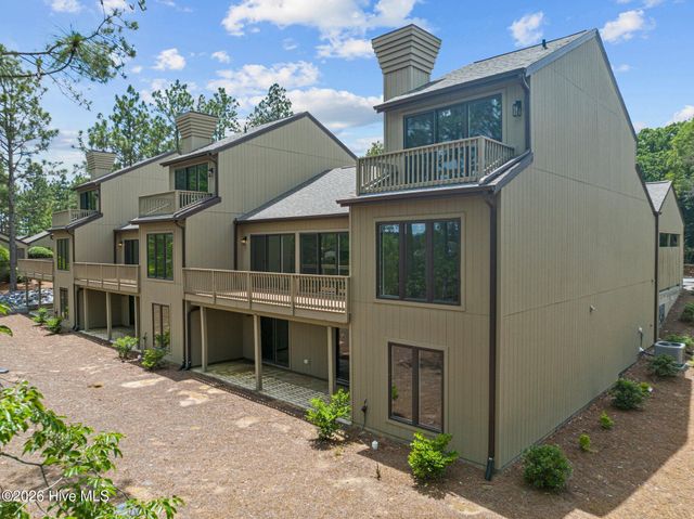21 Lake Pinehurst Villas Road, Pinehurst, NC 28374