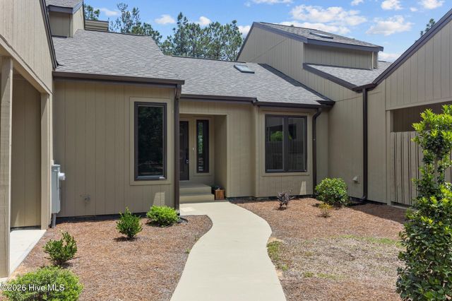 21 Lake Pinehurst Villas Road, Pinehurst, NC 28374