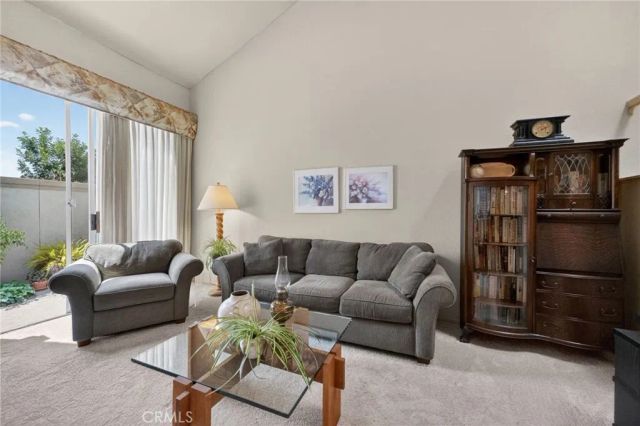 10 Agostino, Irvine, CA 92614
