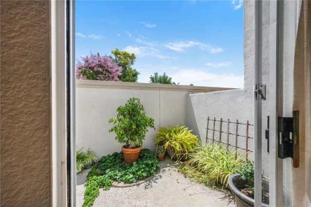 10 Agostino, Irvine, CA 92614