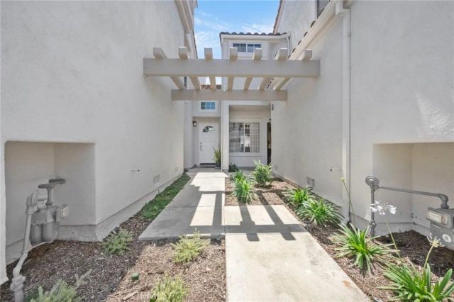 10 Agostino, Irvine, CA 92614