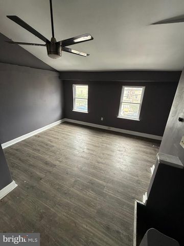 152 W GIRARD AVE, Philadelphia, PA 19123
