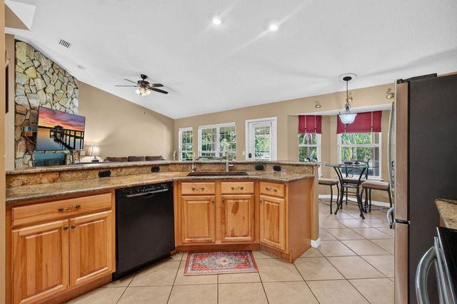 6888 Cypress Point Dr, St Augustine, FL 32086