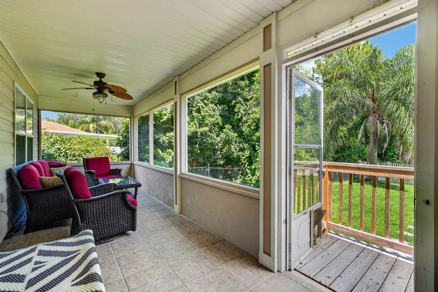 6888 Cypress Point Dr, St Augustine, FL 32086
