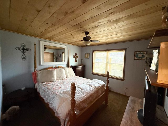 127 HARVEY NEWMAN RD, Gates, TN 38037