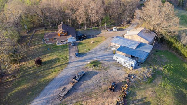 127 HARVEY NEWMAN RD, Gates, TN 38037