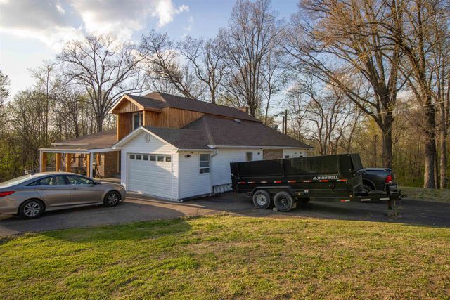 127 HARVEY NEWMAN RD, Gates, TN 38037