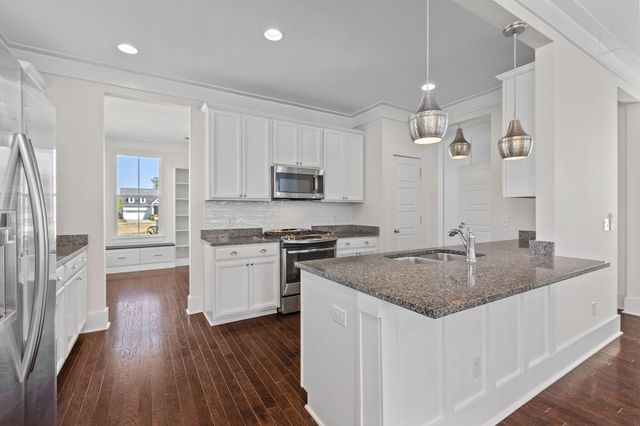 3529 Sewel Avenue, Mount Pleasant, SC 29466