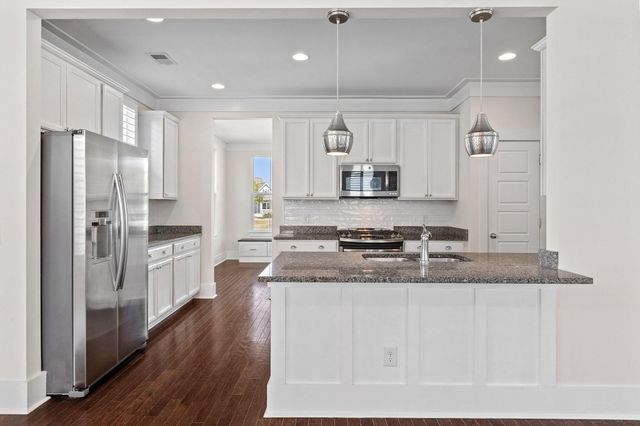 3529 Sewel Avenue, Mount Pleasant, SC 29466