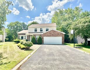 1384 Marble Hill Drive, Lake Zurich, IL 60047