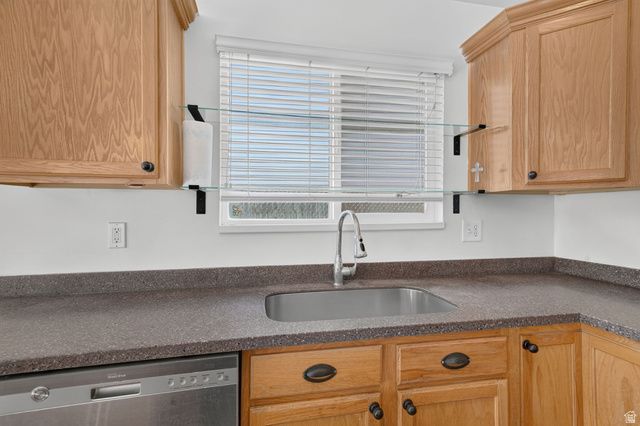 1971 W FLOISAND CIR, Salt Lake City, UT 84116