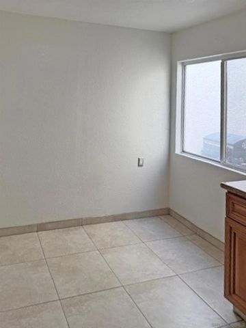 1161 13th St, Imperial Beach, CA 91932