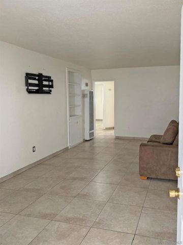 1161 13th St, Imperial Beach, CA 91932