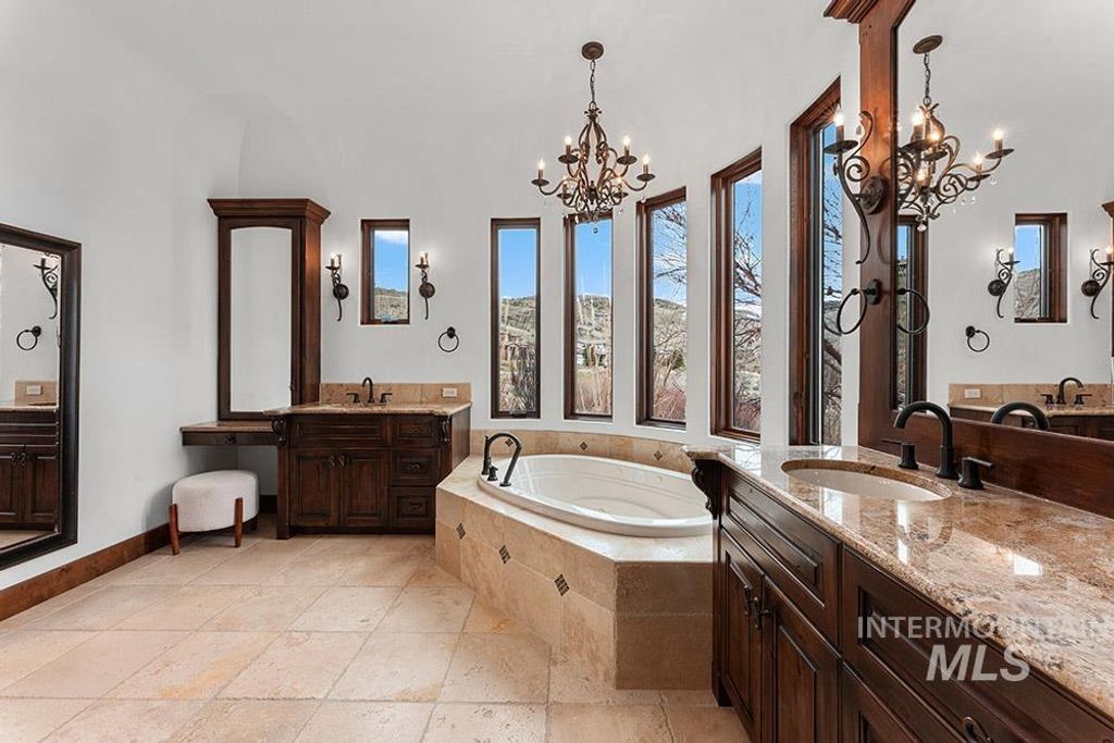 473 N Strata Via Way, Boise, ID 83712 photo 19