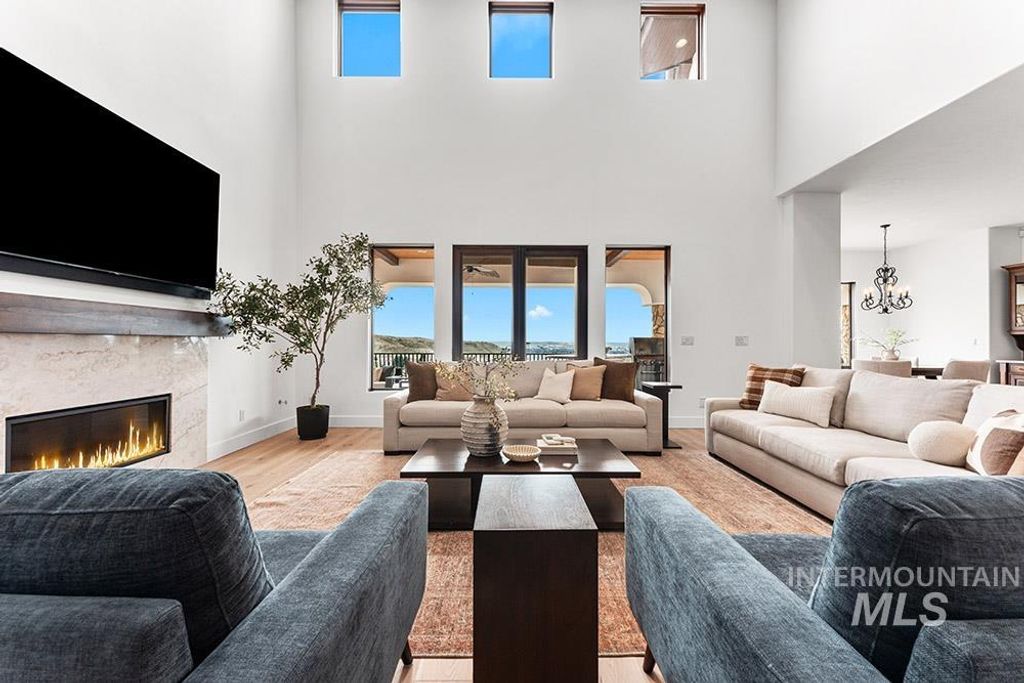 473 N Strata Via Way, Boise, ID 83712 photo 6