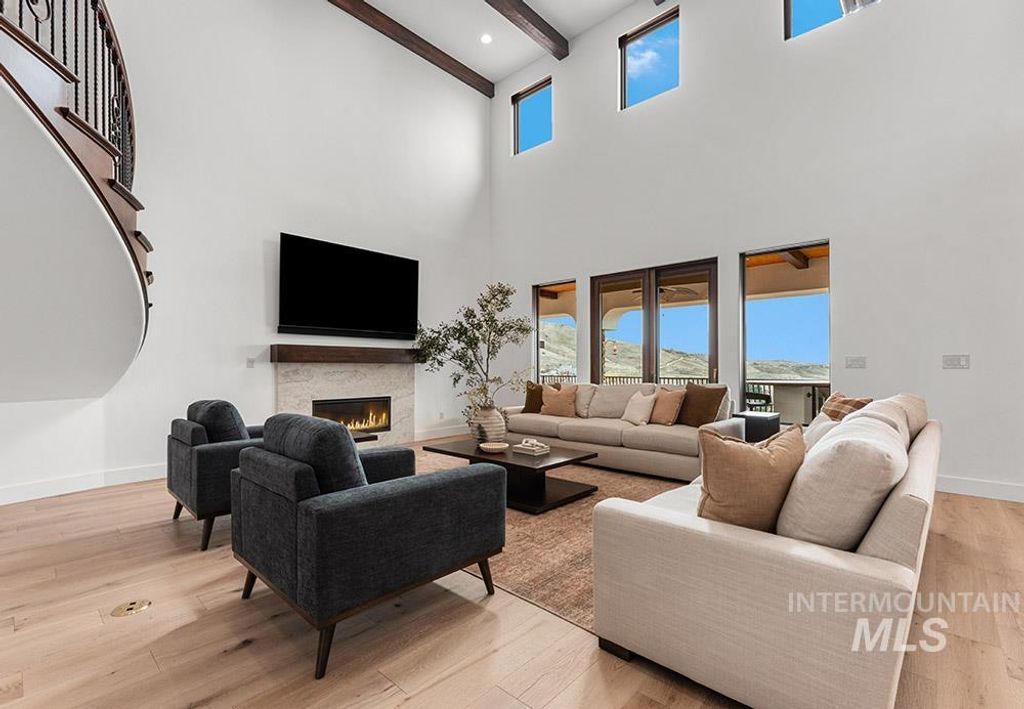 473 N Strata Via Way, Boise, ID 83712 photo 8